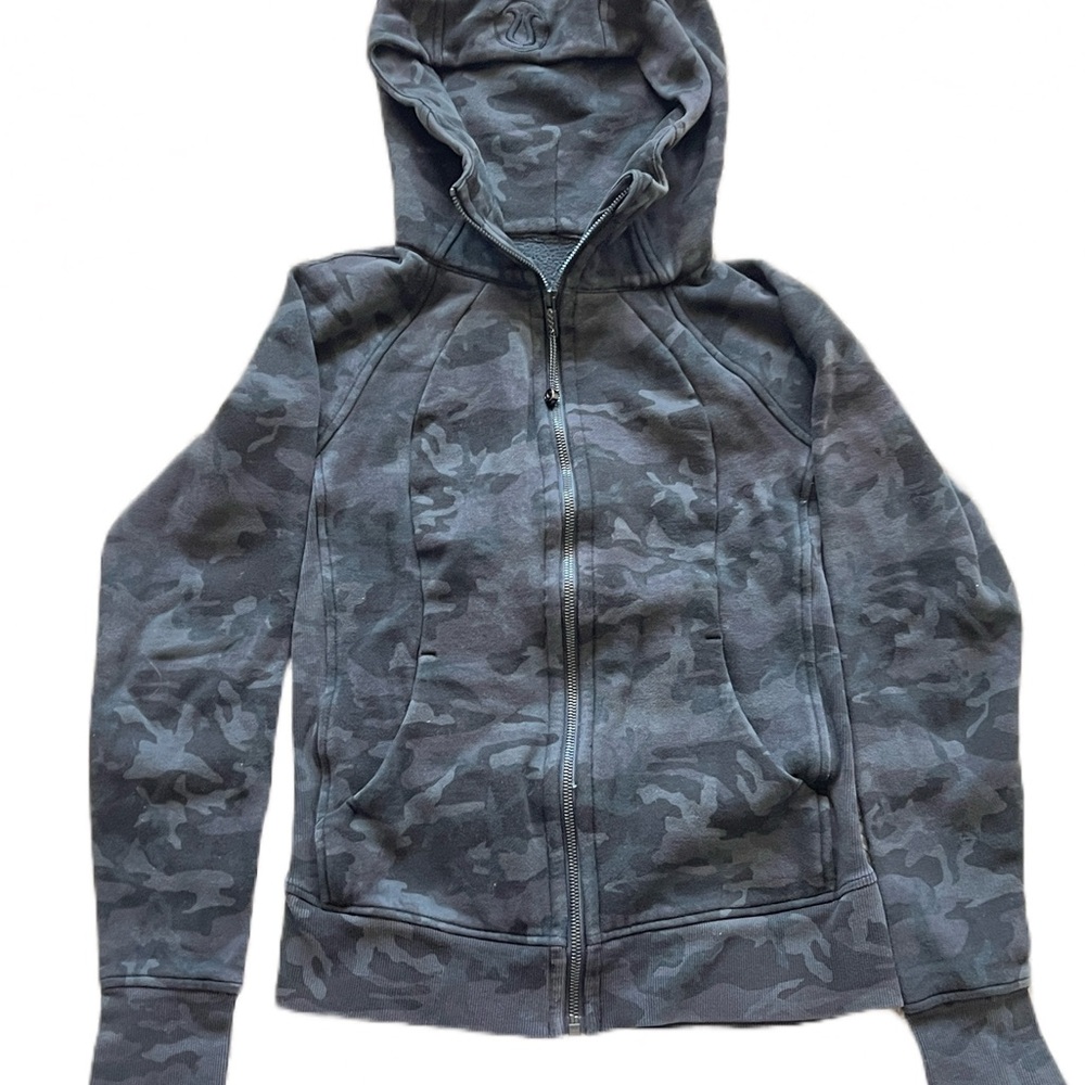 Camouflage Zip-Up Hoodie